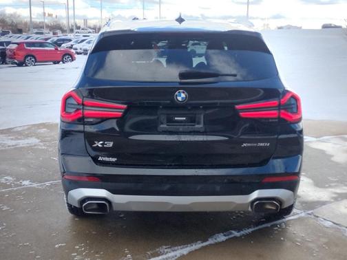 2023 BMW X3 xDrive30i