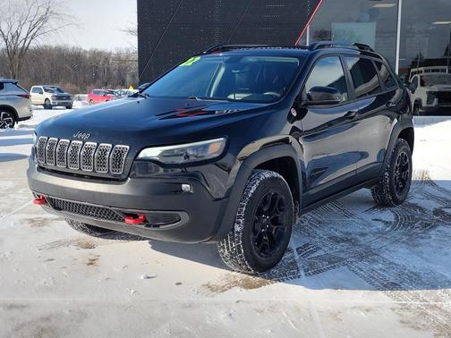 2022 Jeep Cherokee Trailhawk