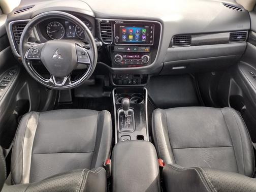 2018 Mitsubishi Outlander SEL