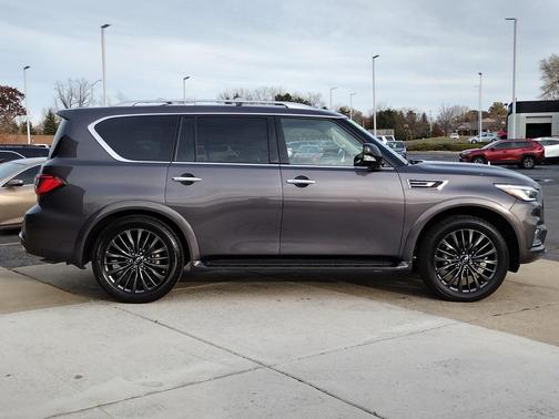 2022 INFINITI QX80 PREMIUM SELECT AWD