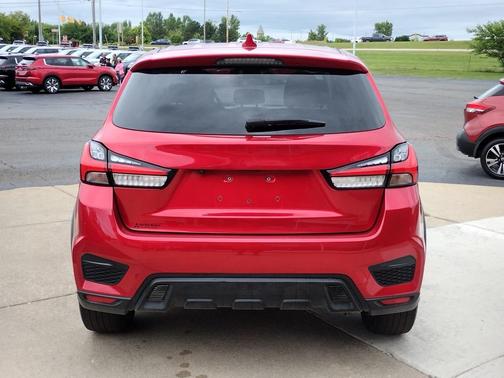 2021 Mitsubishi Outlander Sport SE
