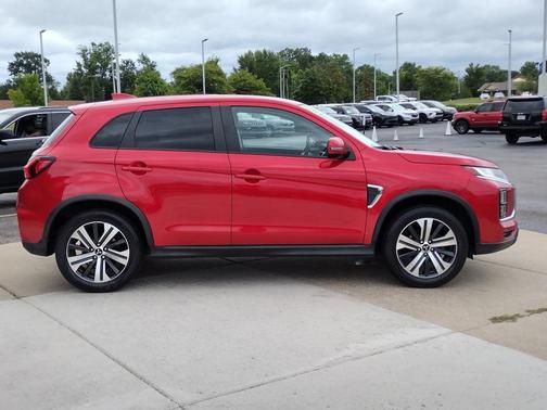 2021 Mitsubishi Outlander Sport SE