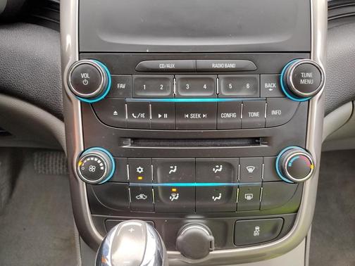 2015 Chevrolet Malibu 1LS