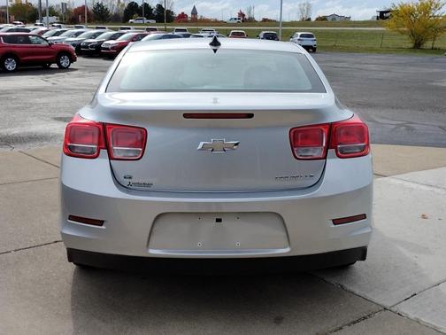 2015 Chevrolet Malibu 1LS