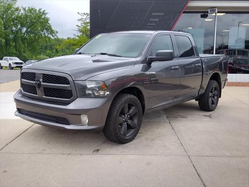 2018 RAM 1500 Tradesman/Express