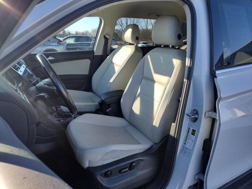 2018 Volkswagen Tiguan 2.0T SEL