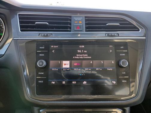 2018 Volkswagen Tiguan 2.0T SEL