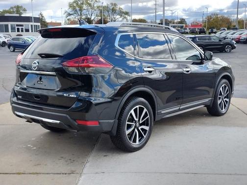 2018 Nissan Rogue SL