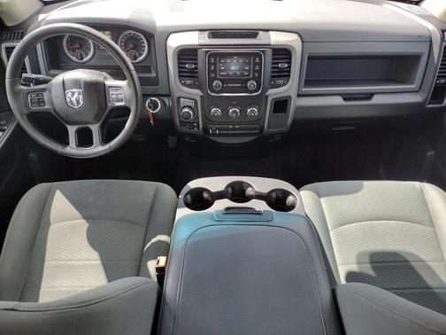 2016 RAM 1500 Tradesman/Express