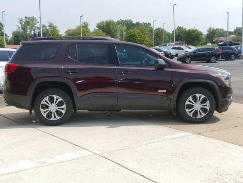 Black Cherry 2018 GMC Acadia SLE-2
