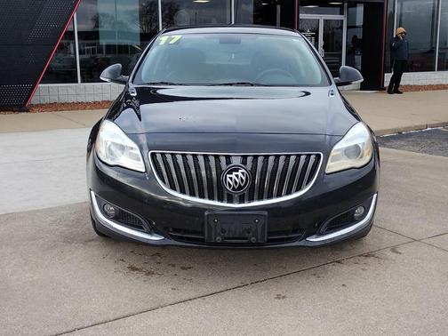 2017 Buick Regal Turbo Sport Touring