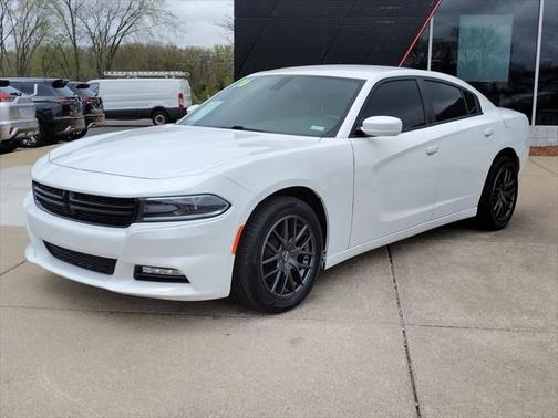 2016 Dodge Charger SXT