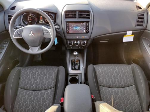 2025 Mitsubishi Outlander Sport 2.0 ES