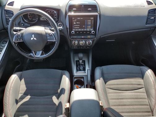 2023 Mitsubishi Outlander Sport SE