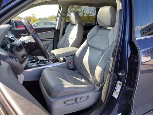 2015 Acura MDX 3.5L Technology Package