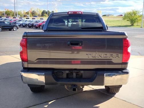 2016 Toyota Tundra SR5