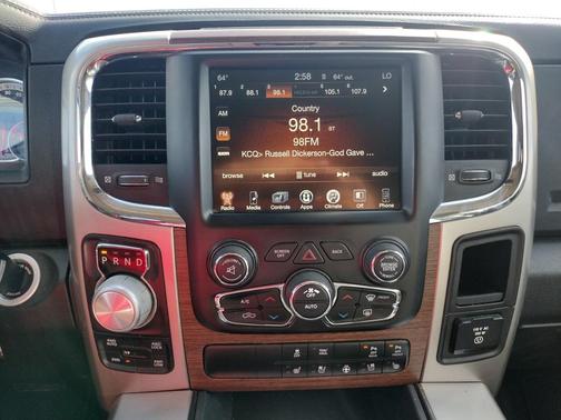 2017 RAM 1500 Laramie