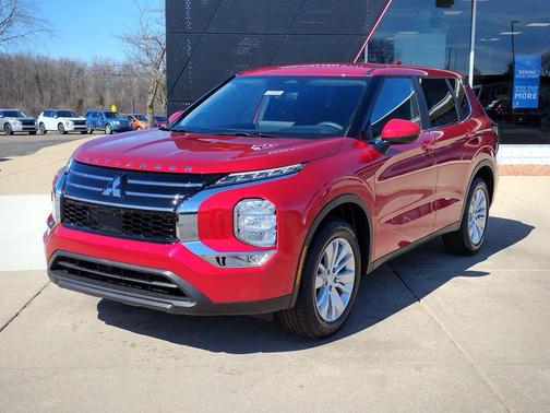Red Diamond 2026 Mitsubishi Outlander ES 1.5T S-AWC