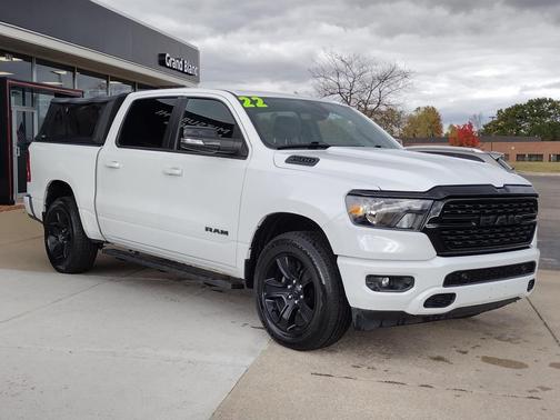 2022 RAM 1500 Big Horn/Lone Star