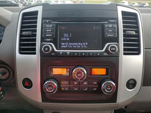 2015 Nissan Frontier SV