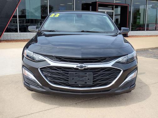 Mosaic Black Metallic 2022 Chevrolet Malibu RS