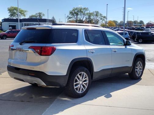2018 GMC Acadia SLE-2
