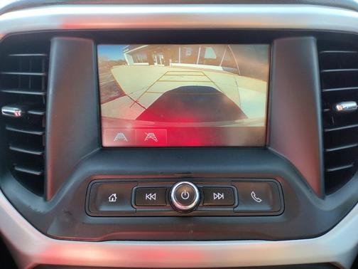 2018 GMC Acadia SLE-2