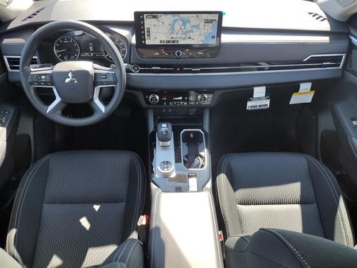 2025 Mitsubishi Outlander ES 2.5 S-AWC