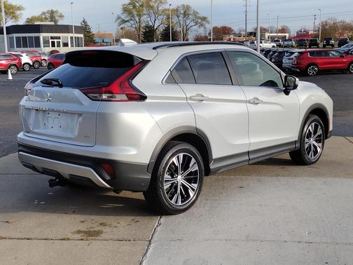 2022 Mitsubishi Eclipse Cross SE