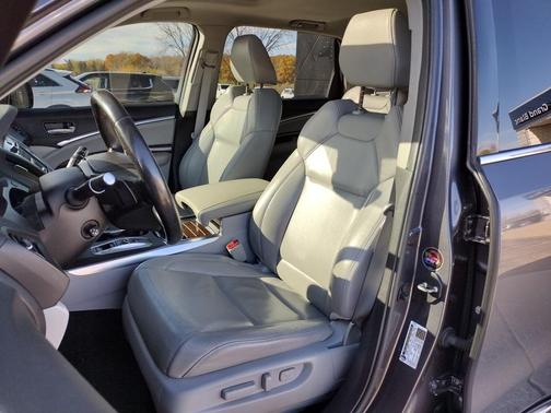 2017 Acura MDX 3.5L w/Technology Package