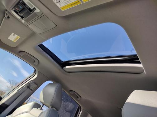 2017 Acura MDX 3.5L w/Technology Package