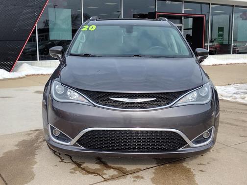 2020 Chrysler Pacifica Touring-L Plus