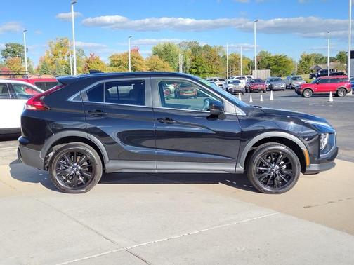 2024 Mitsubishi Eclipse Cross LE