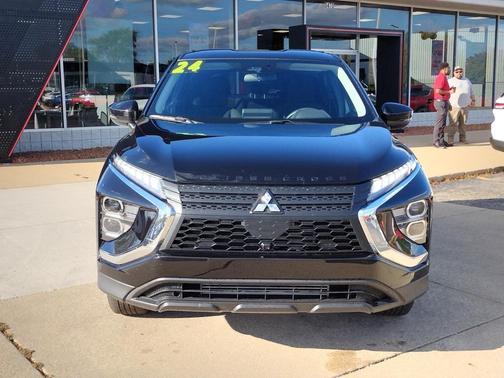 2024 Mitsubishi Eclipse Cross LE