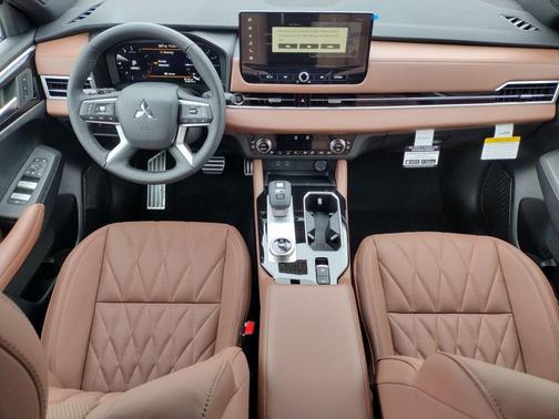 White Diamond With Black Roof 2026 Mitsubishi Outlander SEL 1.5T S-AWC