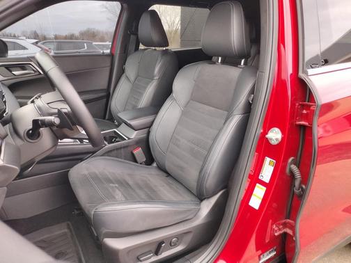 2024 Mitsubishi Outlander SE Black Edition S-AWC