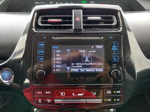 2019 Toyota Prius LE