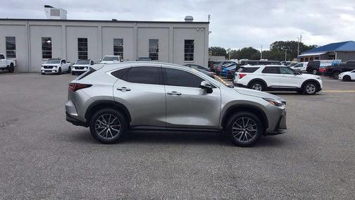 2024 Lexus NX 250 Premium