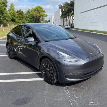 2024 Tesla Model Y Long Range Dual Motor All-Wheel Drive