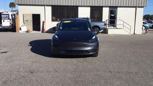 2024 Tesla Model Y Long Range Dual Motor All-Wheel Drive