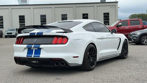 2018 Ford Shelby GT350 Base