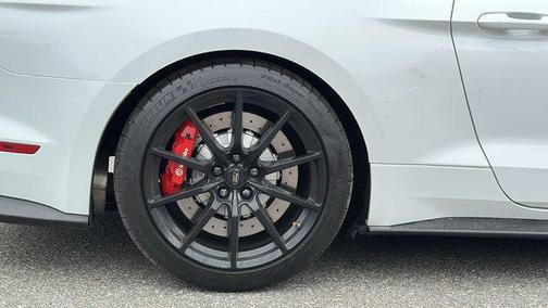 2018 Ford Shelby GT350 Base