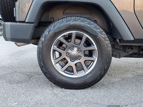 2017 Jeep Wrangler Sport