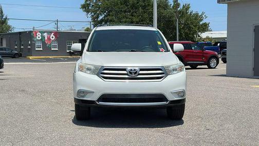 2012 Toyota Highlander SE
