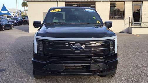 2023 Ford F-150 Lightning Platinum