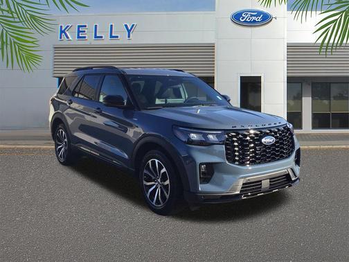 Vapor Blue Metallic 2026 Ford Explorer ST-Line