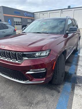 2024 Jeep Grand Cherokee Summit
