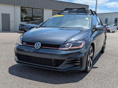 2018 Volkswagen Golf GTI 2.0T S 4-Door