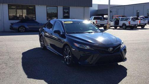 2019 Toyota Camry SE