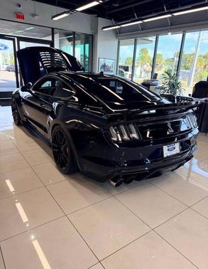 2021 Ford Shelby GT500 Base